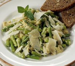 Frittata med grønne asparges og parmesan
