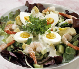 Salat med rejer og æg