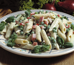 Pastasalat med pestodressing