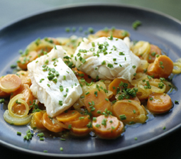 Torskefilet med orangegulerØdder