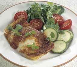 Lasagne med blandet grøn salat