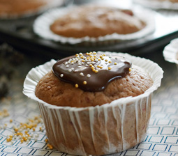 Chokolademuffins med solbær